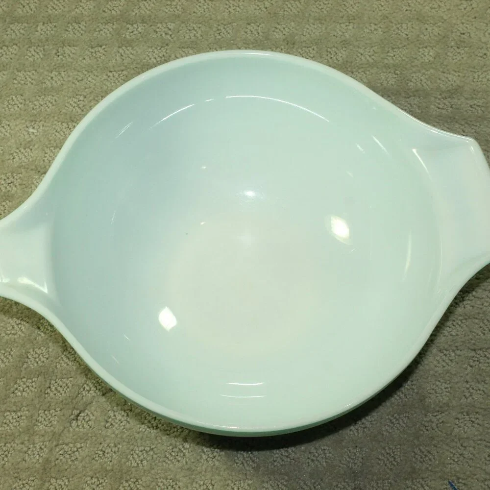Pyrex this vintage